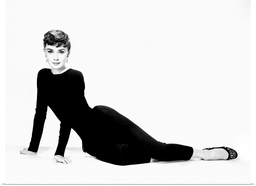 Poster Print Wall Art entitled Audrey Hepburn B Poster Print Wall Art entitled Audrey Hepburn B